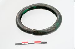 Foto von Bronzehohlblecharmring (NHMW-PRAE-024188)